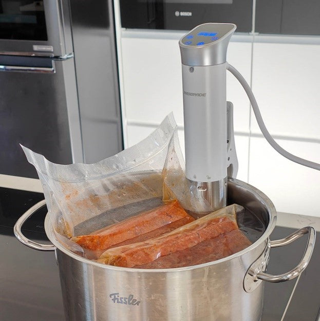 PreserVide PSV-X-1200 Hydromix Sous Vide Stick Lifestyle